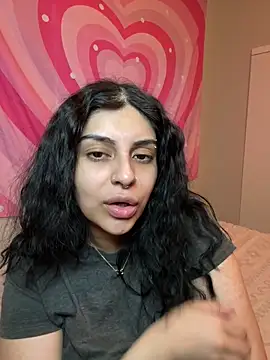 Snapshot of ThickerThanYoBitch chatting on 03.04.26 ThickerThanYoBitch online show from 03.04.26