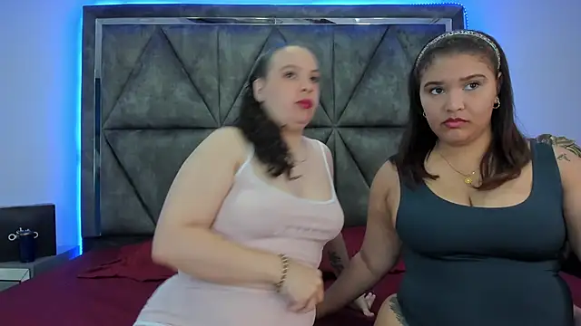 Snapshot of Danielaandximena chatting on 01.17.25 Danielaandximena online show from 01.17.25