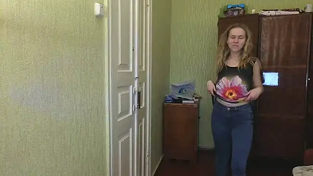 Riley Roo online show from 01.22.25