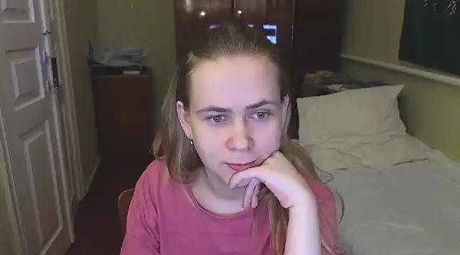 Riley Roo online show from 02.25.25