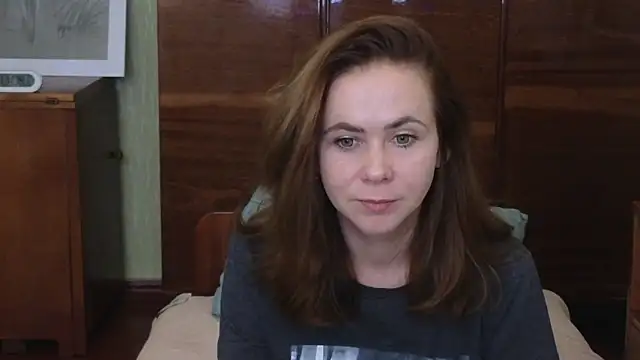 Riley Roo online show from 09.12.25