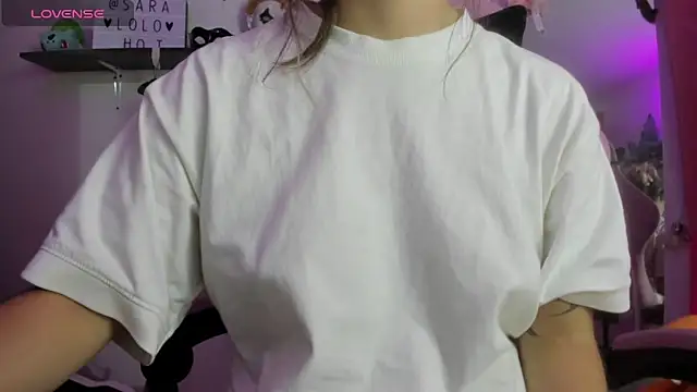 saralolo420 online show from 10.21.25