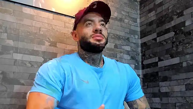 Snapshot of BruceDallas chatting on 01.09.26 BruceDallas online show from 01.09.26