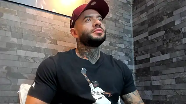 Snapshot of BruceDallas chatting on 01.13.26 BruceDallas online show from 01.13.26