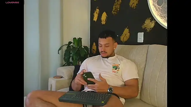 Snapshot of Stiven_collins chatting on 07.16.26 Stiven collins online show from 07.16.26