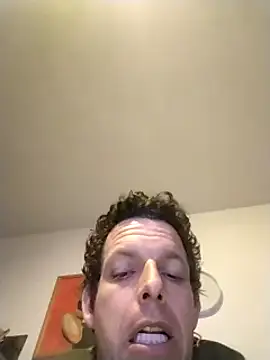 Knuffelstaaf123 online show from 03.21.25