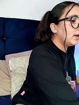 Cute Penelope online show from 01.13.25