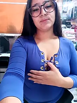 Cute Penelope online show from 02.17.25