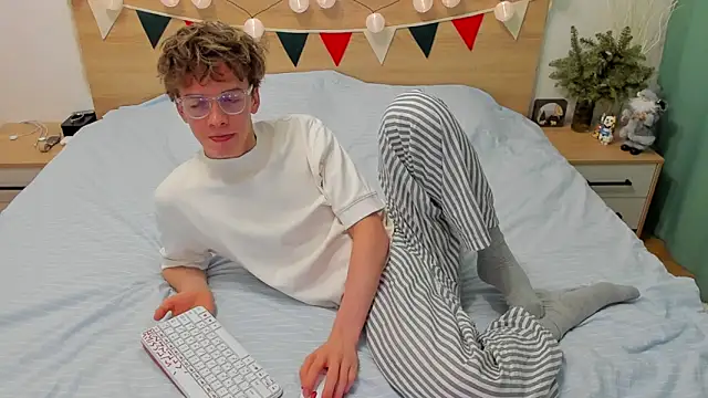 Fandi 777 online show from 01.18.25