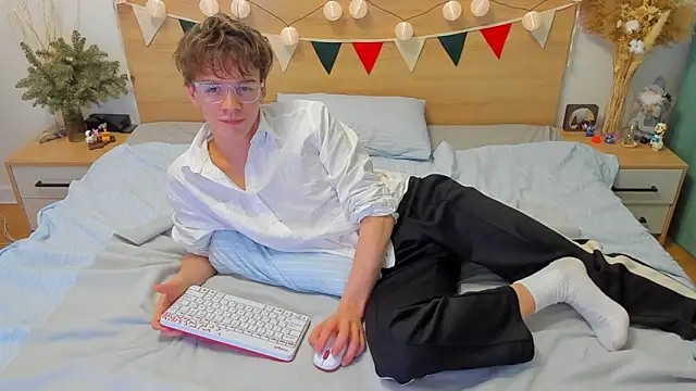 Fandi 777 online show from 01.25.25