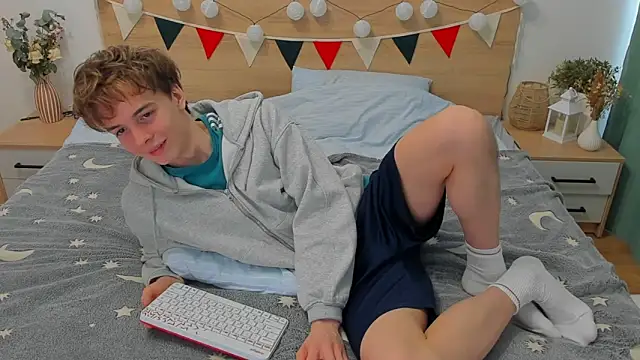 Fandi 777 online show from 03.16.25