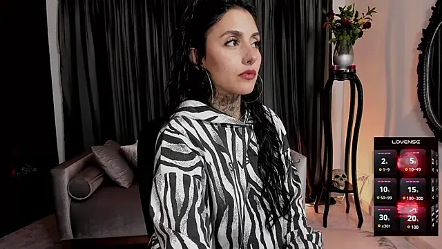 Snapshot of nasty_aliice1 chatting on 02.27.25 nasty aliice1 online show from 02.27.25