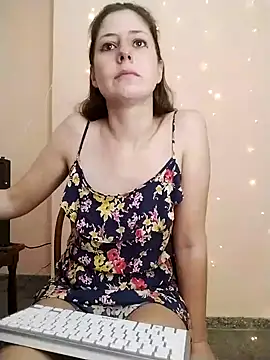 lucecitafantasy2 online show from 03.04.25