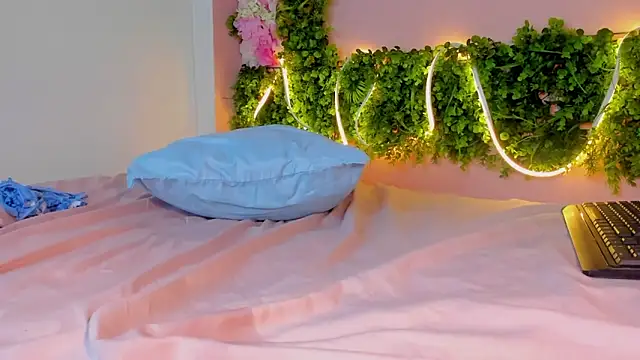 Mikasa Horny online show from 03.07.25