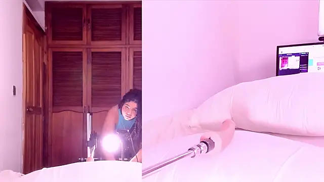 Exotic Ambar online show from 01.14.25