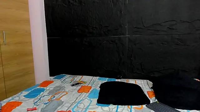 emakross online show from 12.13.24