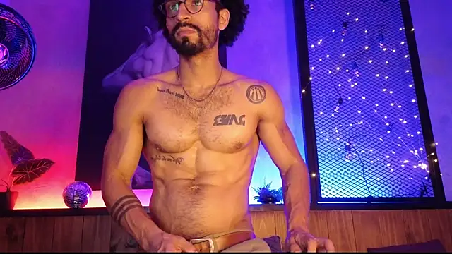 Snapshot of Romeocolin chatting on 02.04.26 Romeocolin online show from 02.04.26