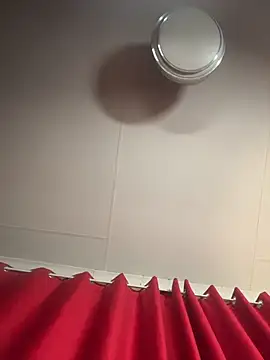 Astoria Moon online show from 02.20.26