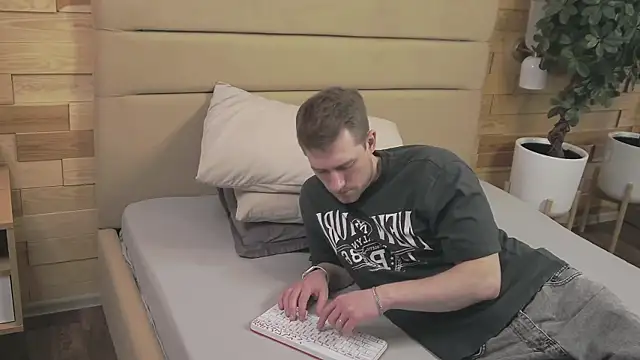 EthanPinkman online show from 11.21.25