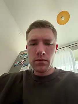 Snapshot of EthanPinkman chatting on 06.21.26 EthanPinkman online show from 06.21.26