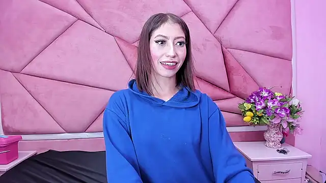 Snapshot of LilithCooperr_ chatting on 12.07.24 LilithCooperr online show from 12.07.24