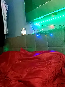 Snapshot of AmazonianMistress chatting on 02.18.25 AmazonianMistress online show from 02.18.25