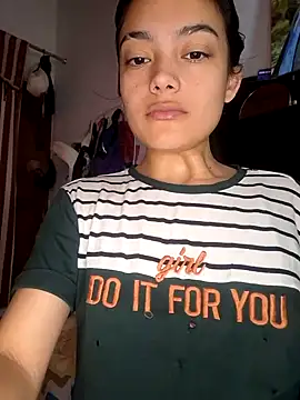 littlemelii online show from 12.29.24