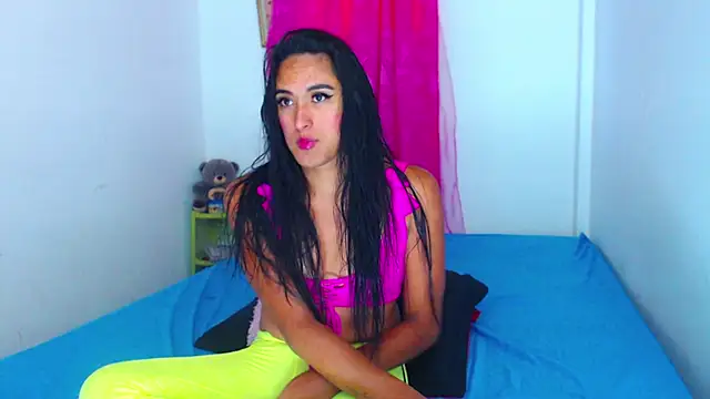 misss estrella online show from 02.13.26