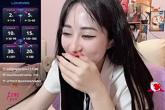  LLisa  online show from 03.06.25