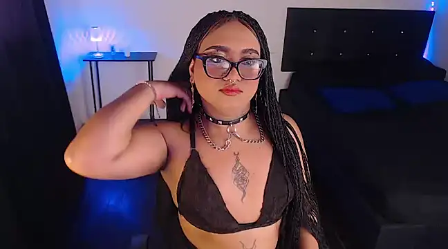 Snapshot of LiaScarlett chatting on 01.06.25 LiaScarlett online show from 01.06.25