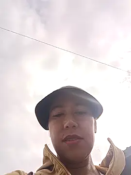 2HotAsain4u online show from 09.26.25