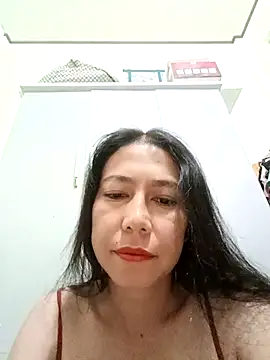 Snapshot of 2HotAsain4u chatting on 05.02.26 2HotAsain4u online show from 05.02.26