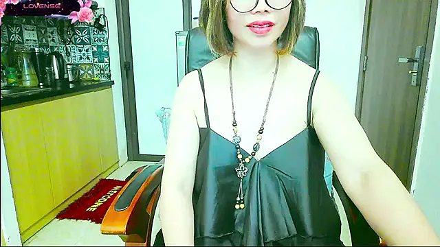 Miu-Le online show from 09.30.25