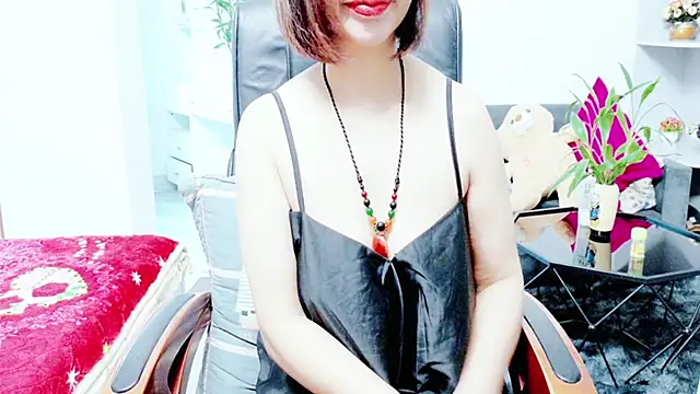 Snapshot of Miu-Le chatting on 06.16.26 Miu-Le online show from 06.16.26