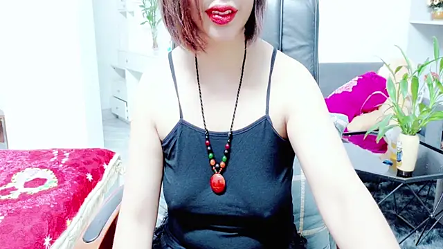 Snapshot of Miu-Le chatting on 06.17.26 Miu-Le online show from 06.17.26