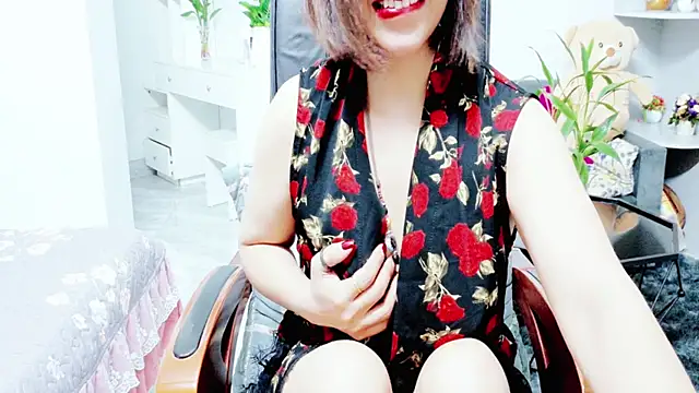 Snapshot of Miu-Le chatting on 06.29.26 Miu-Le online show from 06.29.26