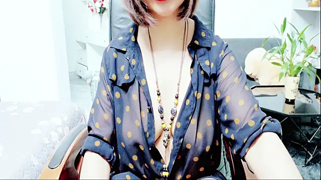 Snapshot of Miu-Le chatting on 07.02.26 Miu-Le online show from 07.02.26