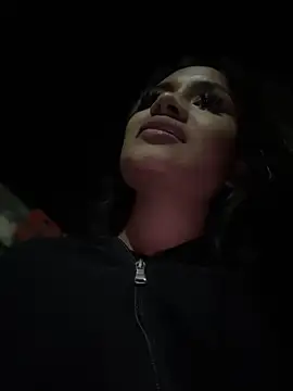 Riana Kean online show from 01.31.25