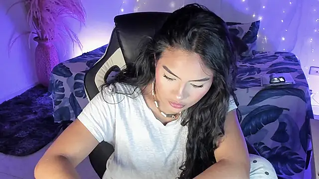 Riana Kean online show from 03.17.26