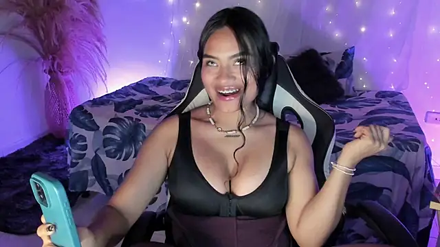 Riana Kean online show from 03.27.26