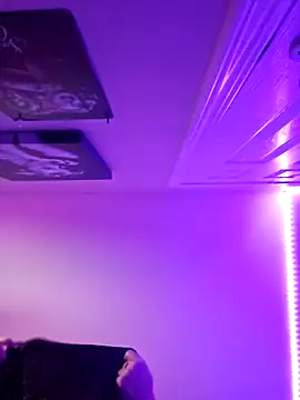 ellieconradxo online show from 03.21.25