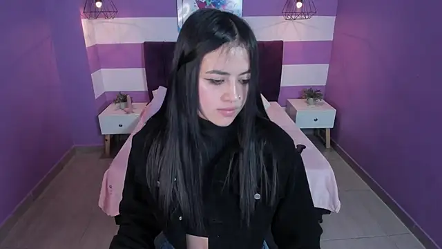 Snapshot of Alli_cooper chatting on 01.16.25 Alli cooper online show from 01.16.25