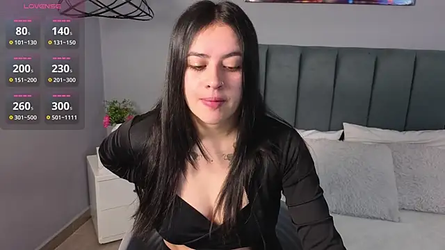 Snapshot of Alli_cooper chatting on 03.25.26 Alli cooper online show from 03.25.26