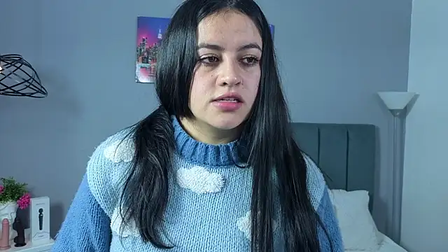 Snapshot of Alli_cooper chatting on 04.10.26 Alli cooper online show from 04.10.26