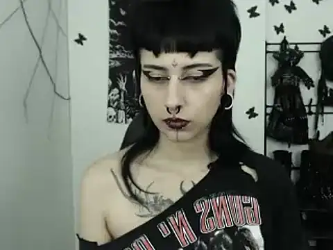 n0sferatus   online show from 10.07.25