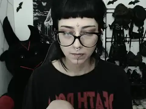 n0sferatus   online show from 03.11.26