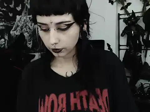 n0sferatus   online show from 07.08.26