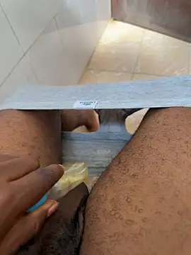 Snapshot of Black-mamba-madingo chatting on 12.03.25 Black-mamba-madingo online show from 12.03.25