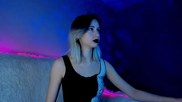 Snapshot of Inner_Light chatting on 01.18.25 Inner Light online show from 01.18.25