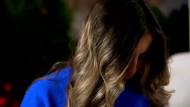 Snapshot of KellyMathews chatting on 03.26.26 KellyMathews online show from 03.26.26